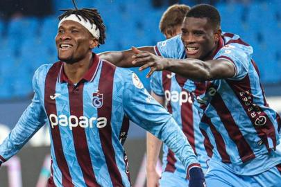 Chibuike Nwaiwu kafasını çalıştırdı! Karagümrük'e 3 dakikada 2 gol...