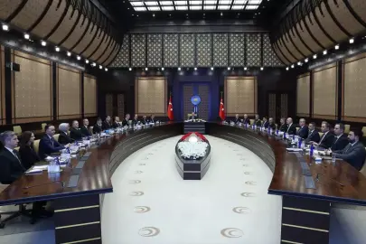 Cumhurbaşkanı Erdoğan başkanlığında Savunma Sanayii İcra Komitesi toplandı