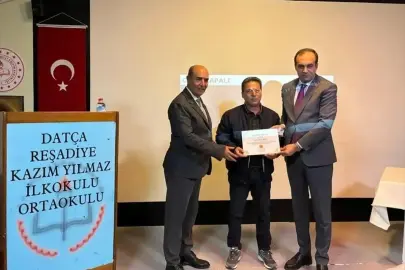 Datça'da "Gençlik sizin eseriniz" konulu bilgilendirme toplantısı yapıldı