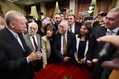 DEM Parti'de köklü yenilik iddiası: Partinin adı değişiyor, yönetim tek isim hariç yenileniyor