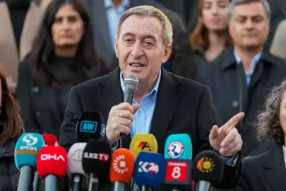 DEM Partili Bakırhan: 13 belediyenin başkan ve eşbaşkanlarının artık göreve dönmesi gerekiyor