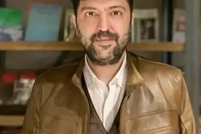 Dijital medyanın yeni anatomisi: “Sentetik Medya” raflarda