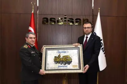 Genelkurmay Başkanı Bayraktaroğlu, ASELSAN Genel Müdürü Akyol ile bir araya geldi