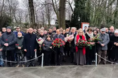 Hollanda'da Hocalı Katliamı kurbanları anıldı