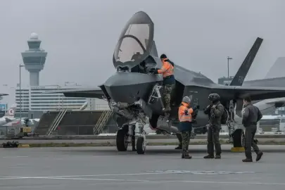 Hollandalı Bakan'dan çarpıcı iddia: F-35'lerin yazılımı kırılabilir