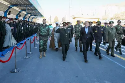 İran Cumhurbaşkanı Pezeşkiyan: "Toplumsal olaylar, tarafların en az zarar göreceği şekilde yönetilmelidir"