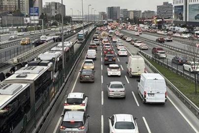 İstanbul'da trafik yoğunluğu yüzde 80'e kadar çıktı