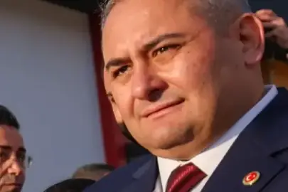 Keçiören Belediye Başkanı Mesut Özarslan Özgür Özel hakkında suç duyurusunda bulundu