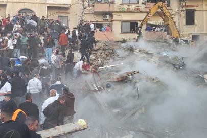 Lübnan'da eski bir binanın çökmesi sonucu 9 kişi öldü