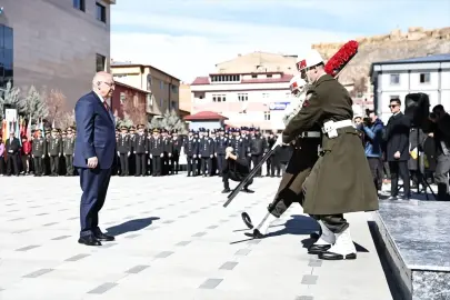 Milli Savunma Bakanı Güler, Bayburt'un kurtuluş töreninde konuştu Açıklaması