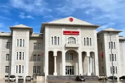  Muğla’da rüşvet soruşturması: Kaymakamın koruma polisi ve şoförü gözaltında