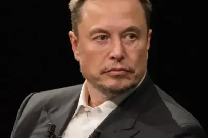 Musk'tan Epstein açıklaması: Hakkında dava açılan herkesin savunma masraflarını karşılayacağım