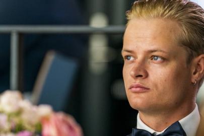 Norveç Prensesi'nin oğlu "uykuda tecavüz" ile suçlanıyor. Akıllı saat delil sayıldı