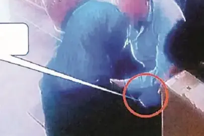 Otelin ruhsatı için para istendi 