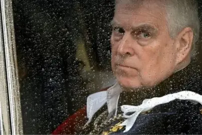 Prens Andrew gözaltına mı alındı, neden gözaltına alındı? Eski Prens Andrew kimdir, Epstein bağlantısı nedir?