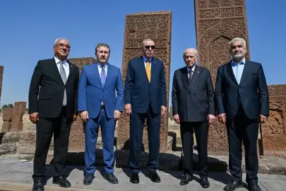 "Yeni bir arayış içindeler" iddiası! Cumhur İttifakı ortağından açıklama var