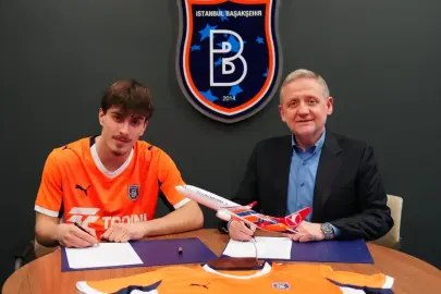 RAMS Başakşehir FK, Saba Kharebashvili'yi kadrosuna kattı