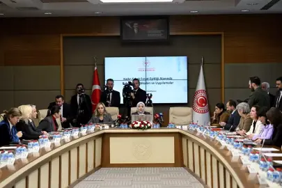 Sağlık Bakanı Memişoğlu, TBMM Kadın Erkek Fırsat Eşitliği Komisyonu'nda sunum yaptı Açıklaması