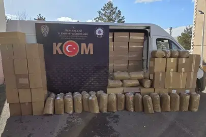 Sivas'ta 840 bin kaçak makaron ile tütün mamulleri ele geçirildi