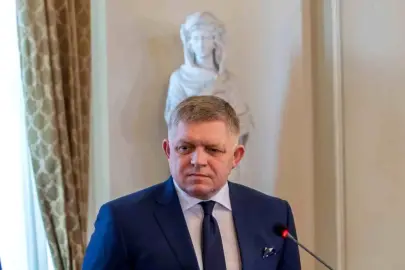 Slovakya Başbakanı Fico'dan Ukrayna'ya elektrik tedarikini kesme tehdidi