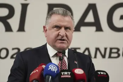 Spor Şehri İstanbul Projesi kapsamında spor malzemeleri dağıtıldı