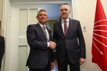TBMM Başkanı Kurtulmuş, CHP Genel Başkanı Özel'i ziyaret etti