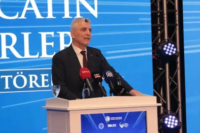 Ticaret Bakanı Bolat, Kocaeli'de "İhracatın Liderleri Ödül Töreni"nde konuştu Açıklaması