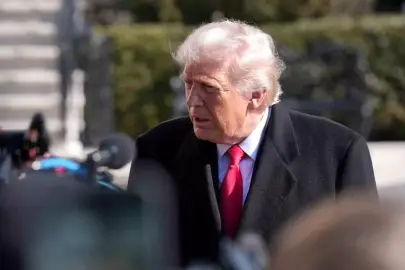 Trump, Orta Doğu'ya ikinci bir uçak gemisi filosu gönderileceğini doğruladı