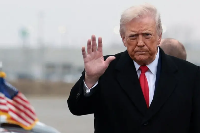 Trump'tan İran'a yeni tehdit. "İkinci uçak gemisini gönderebilirim"