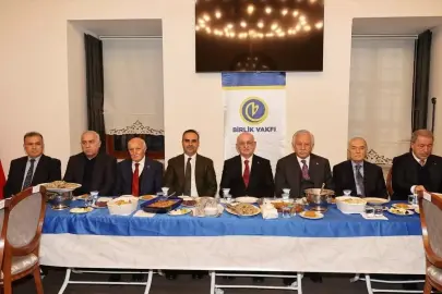 Türkiye Gönüllü Teşekküller Vakfı ve Birlik Vakfı iftar programı İstanbul'da düzenlendi