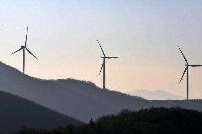 Türkiye'nin rüzgar enerjisi kurulu gücü 16 bin megavata dayandı