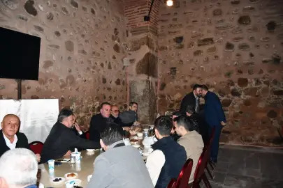 Vezirköprü Madeni İşler Esnaf ve Sanatkarlar Odasından iftar programı