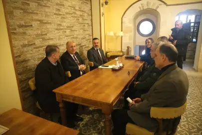 Zafer Partisi Genel Başkanı Ümit Özdağ Hatay'da temaslarda bulundu