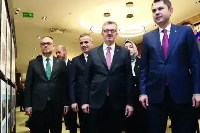 Zor olanı birlikte başardık