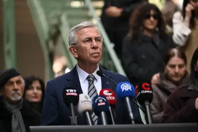 ABB Başkanı Yavaş, Esat Hal Sanat Galerisi ve Prof. Dr. Ruşen Keleş Kütüphanesi'nin açılışında konuştu Açıklaması