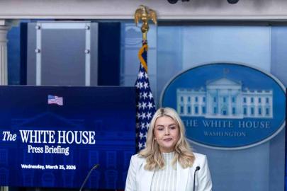 ABD Başkanı Trump, İran'a Yönelik Saldırılarda Sert Önlemler Alıyor