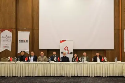 AK Parti Grup Başkanvekili Yenişehirlioğlu, Manisa'da sahur programında konuştu Açıklaması