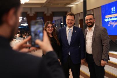 AK Parti'de "Sağlık Sendikaları İftarı" düzenlendi