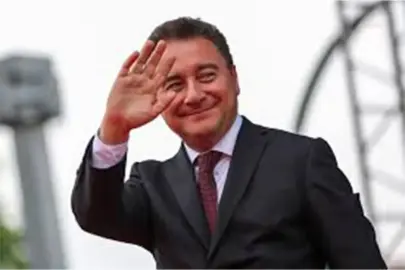 Ali Babacan: Ekonomide Çöküş Olabilir, Yerel Seçimler Öne Alınabilir