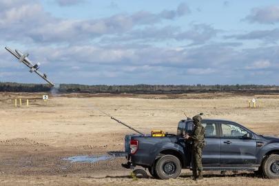 Avrupa ülkesi de savaşa dahil oldu! İran: Meşru hedefsiniz