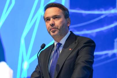 Bakan Bayraktar: Enerji kaynaklarımızı gece gündüz arayacağız, bulacağız