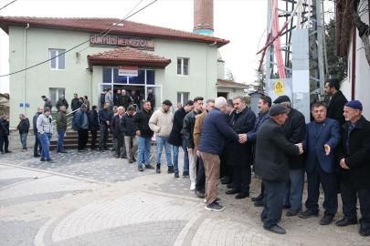 BBP Genel Başkanı Destici, Eskişehir'de bayram namazı sonrası konuştu Açıklaması