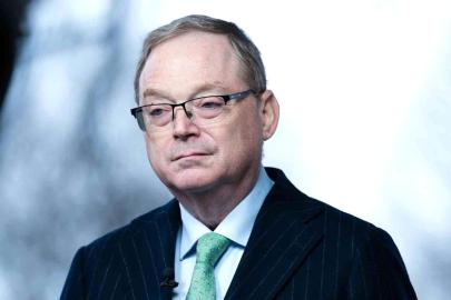 Beyaz Saray Ekonomi Konseyi Direktörü: "Petrol tankerleri Hürmüz Boğazı'ndan geçmeye başladı"