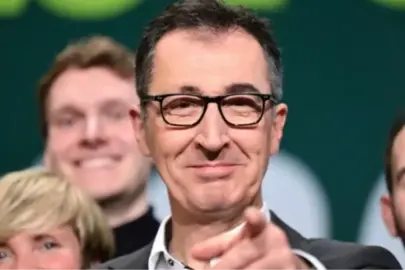 Cem Özdemir kimdir? Almanya'da eyalet başkanı olması beklenen Cem Özdemir Türk mü?