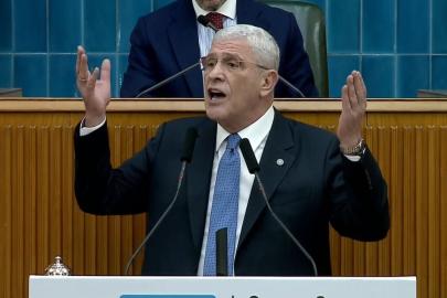 Dervişoğlu: Ne İsrail'in saldırganlığına teslim oluruz ne de İran'ın siyasetini güzelleriz