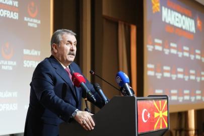 Destici Üsküp'teki iftar programında konuştu