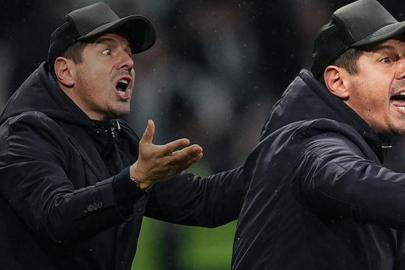 Emre Belözoğlu canlı yayında çıldırdı: 'Jogging ile geriye koşmalar falan! Mısır'a sultanlıktan vazgeçmek gerek...'