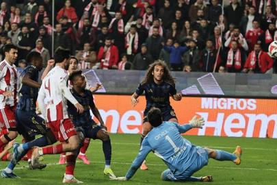 Fenerbahçe'den resmi açıklama! Hakem hatalarına isyan