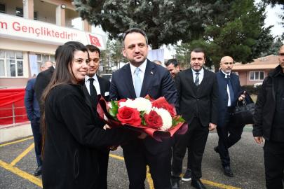 Gençlik ve Spor Bakan Yardımcısı Eminoğlu Batman'da gençlerle buluştu Açıklaması