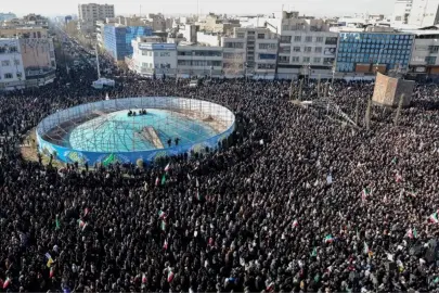 Hamaney için Tahran'da 3 gün cenaze töreni düzenlenecek